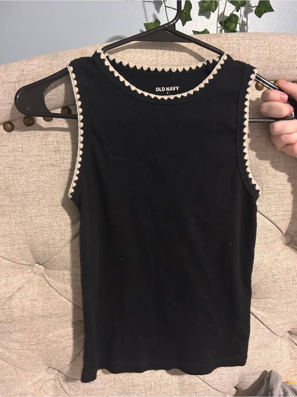 Old Navy Black Sleeveless Tank with Cream Trim